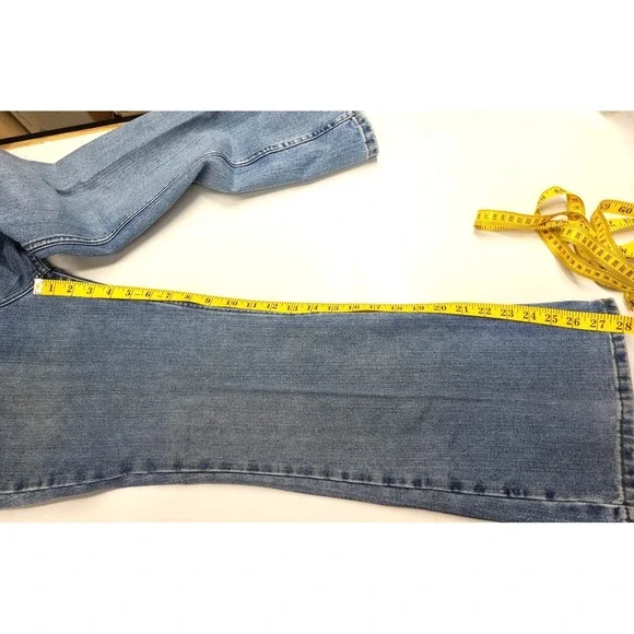 Vintage L E I jeans Sz 13 Med Wash Regular Fit‎ Flare Bottoms - Picture 12 of 12
